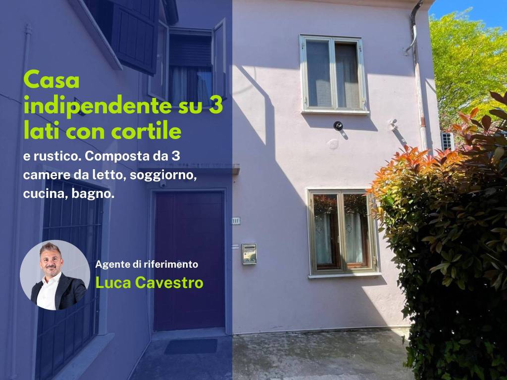 casa indipendente in vendita a Viadana in zona San Matteo