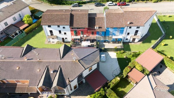 casa indipendente in vendita a Viadana