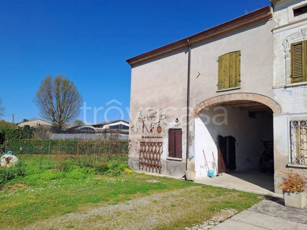 terreno agricolo in vendita a Viadana in zona Banzuolo