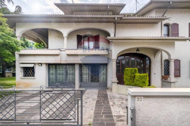 casa indipendente in vendita a Viadana