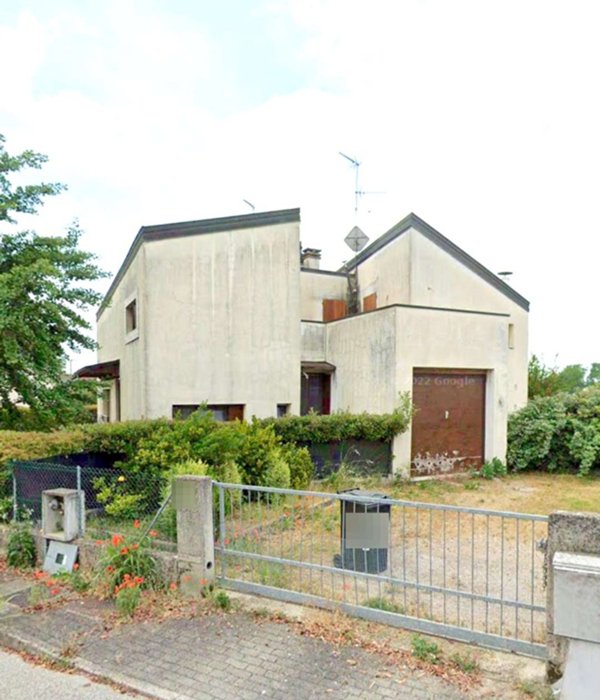casa indipendente in vendita a Viadana