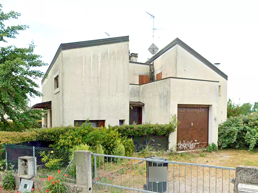 casa indipendente in vendita a Viadana