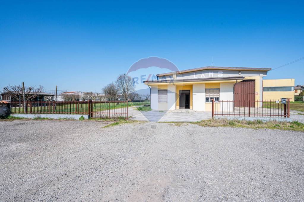 appartamento in vendita a Viadana in zona Cogozzo