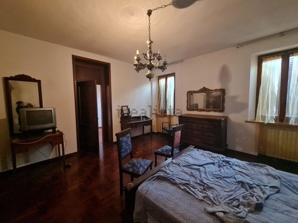 casa indipendente in vendita a Viadana in zona Buzzoletto