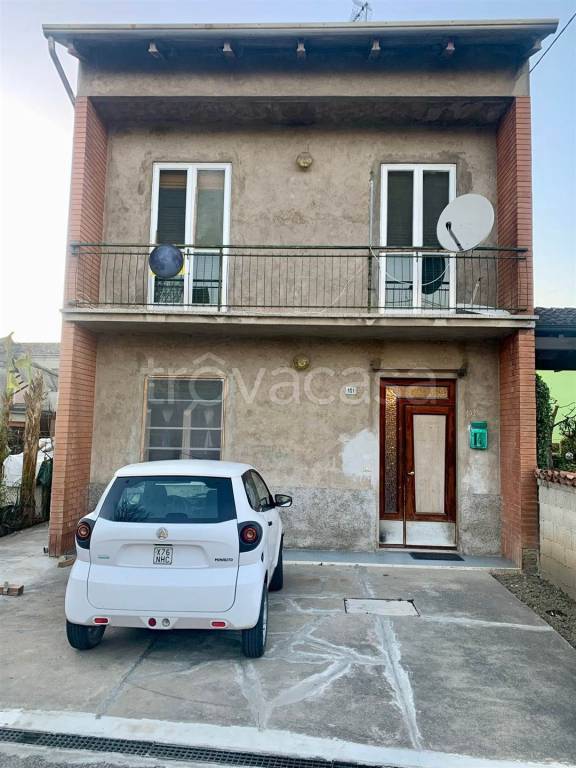 appartamento in vendita a Viadana in zona San Matteo
