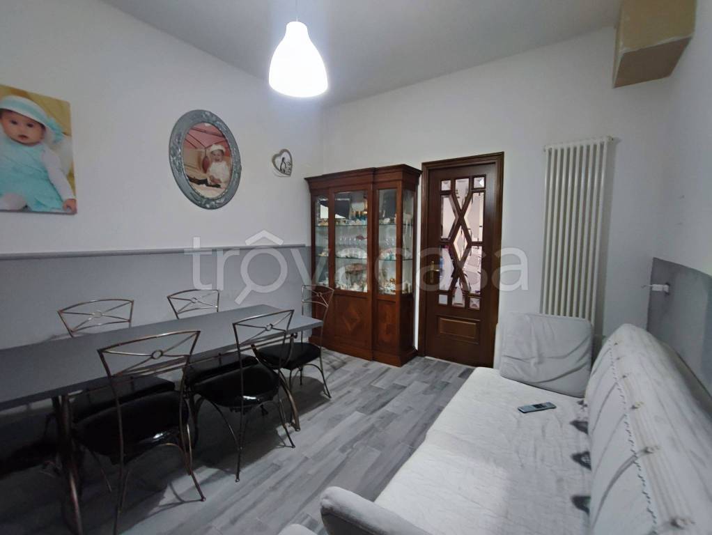 casa indipendente in vendita a Viadana
