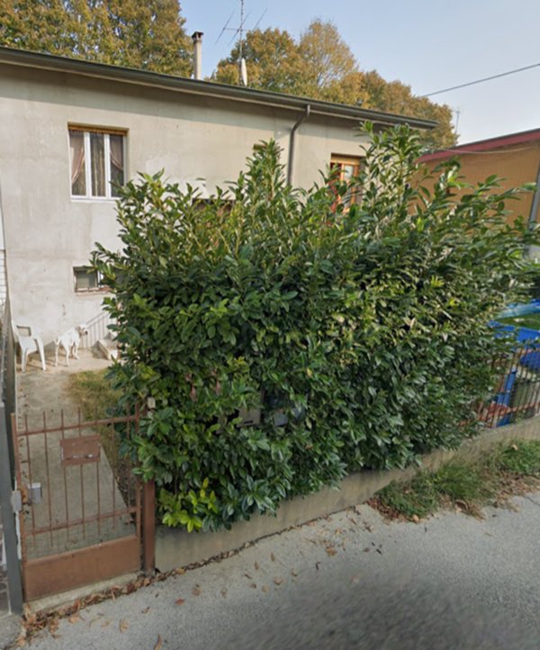 casa indipendente in vendita a Viadana