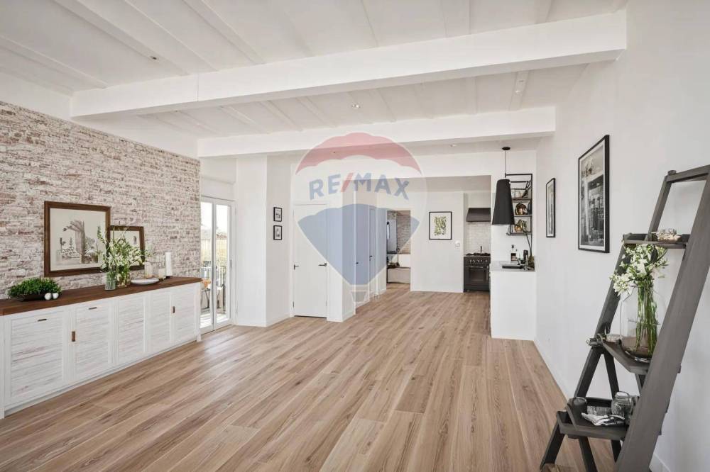 casa indipendente in vendita a Viadana in zona Cicognara