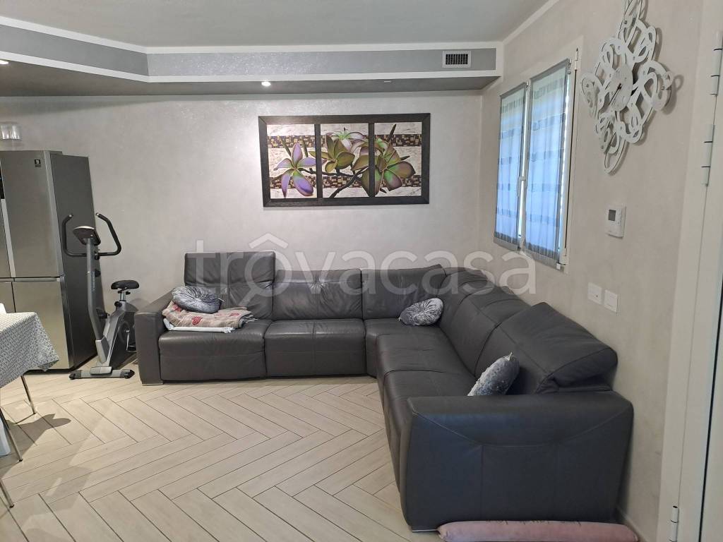 appartamento in vendita a Viadana