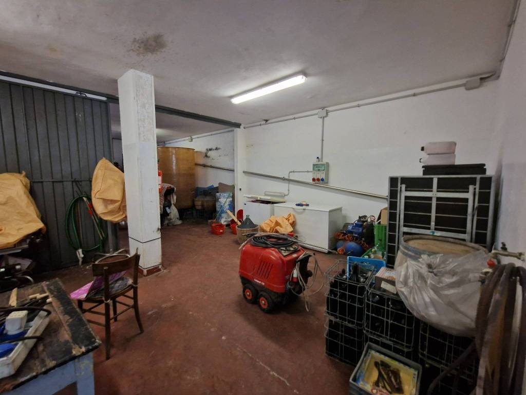 casa indipendente in vendita a Viadana in zona Buzzoletto