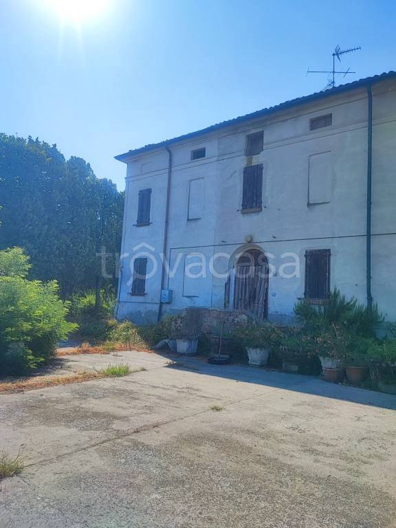 casa indipendente in vendita a Viadana