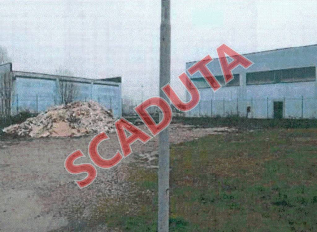 casa indipendente in vendita a Viadana