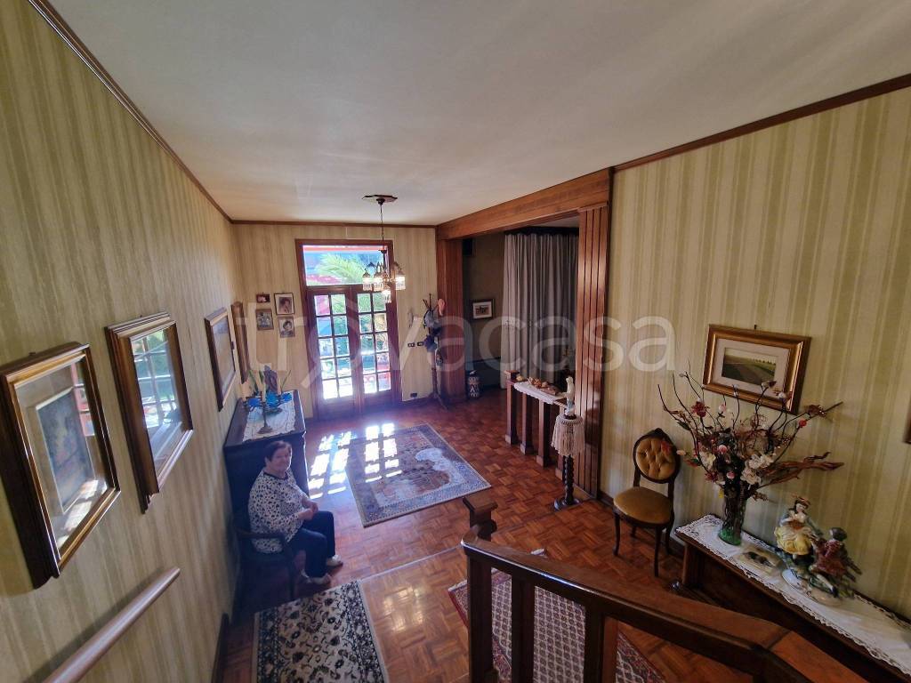 casa indipendente in vendita a Viadana