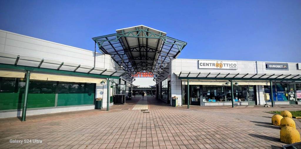 negozio in vendita a Viadana