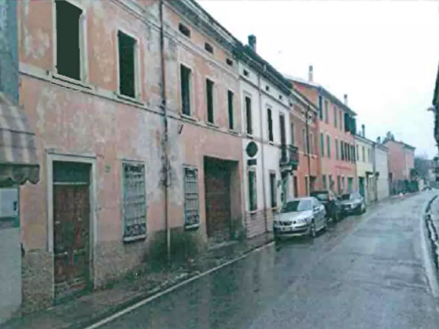 appartamento in vendita a Viadana in zona San Matteo
