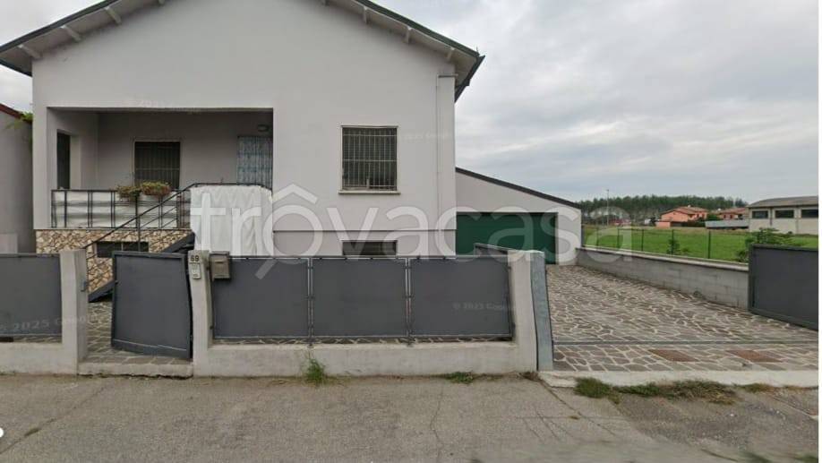 casa indipendente in vendita a Viadana in zona Casaletto