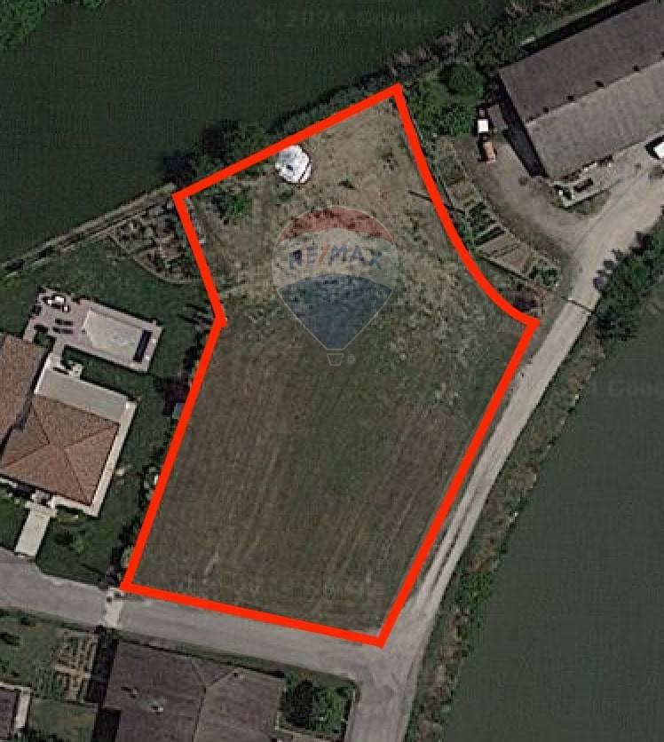 terreno agricolo in vendita a Viadana in zona San Matteo