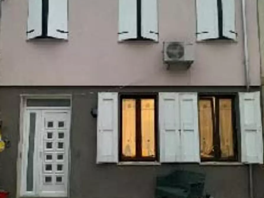 casa indipendente in vendita a Viadana in zona Cogozzo