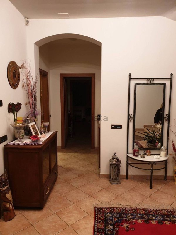 casa indipendente in vendita a Viadana