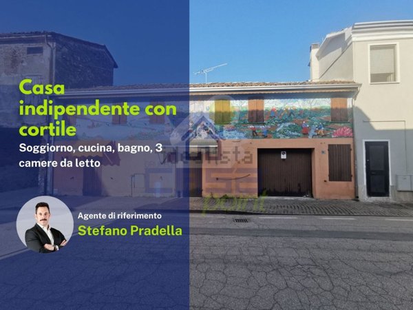 casa indipendente in vendita a Viadana in zona Cizzolo