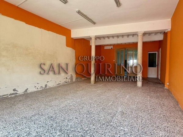 casa indipendente in vendita a Viadana in zona San Matteo