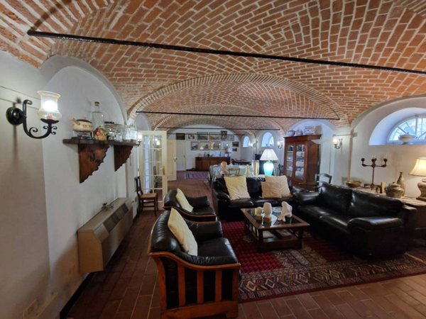 casa indipendente in vendita a Viadana