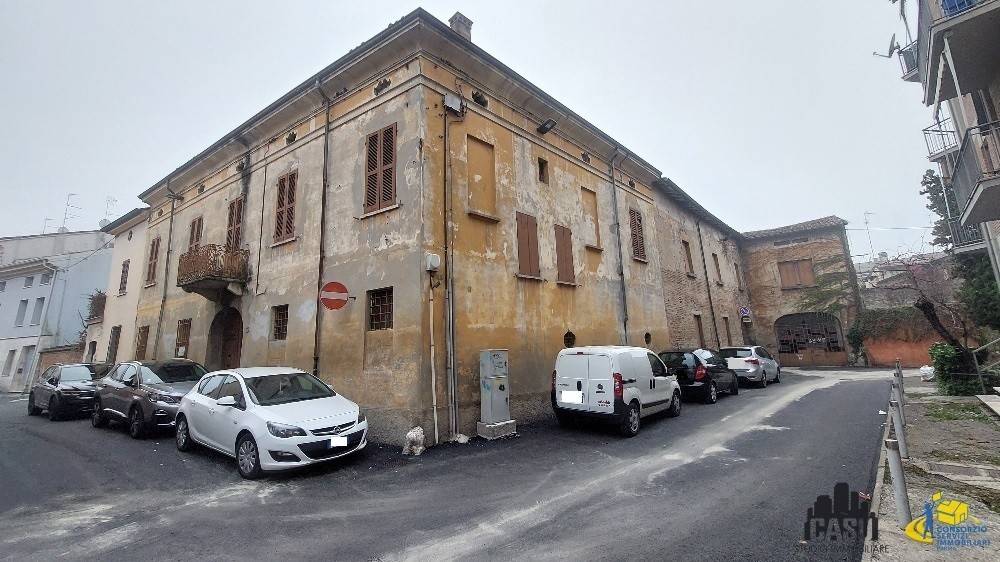 casa indipendente in vendita a Viadana