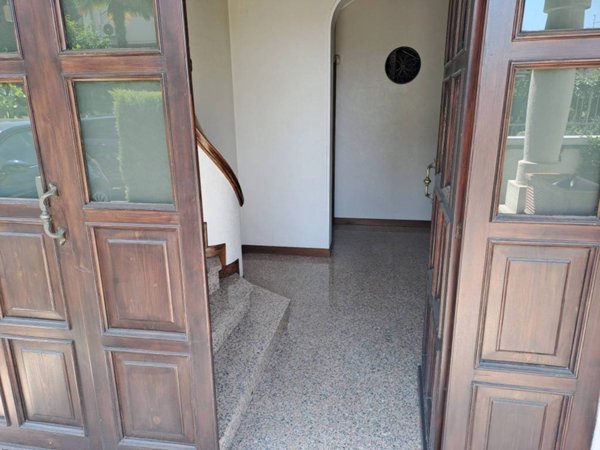 casa indipendente in vendita a Viadana