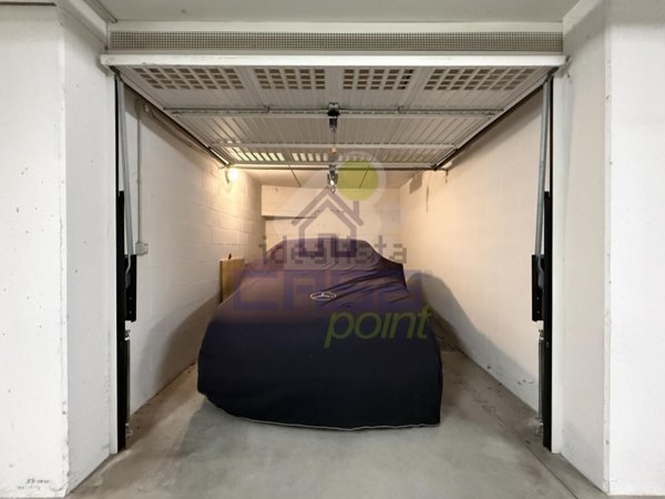 casa indipendente in vendita a Viadana