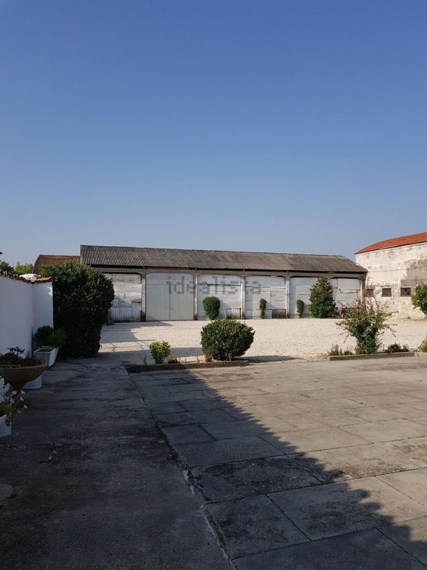 casa indipendente in vendita a Viadana