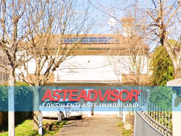 casa indipendente in vendita a Viadana