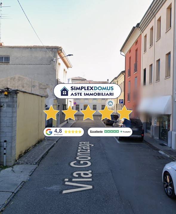 casa indipendente in vendita a Viadana