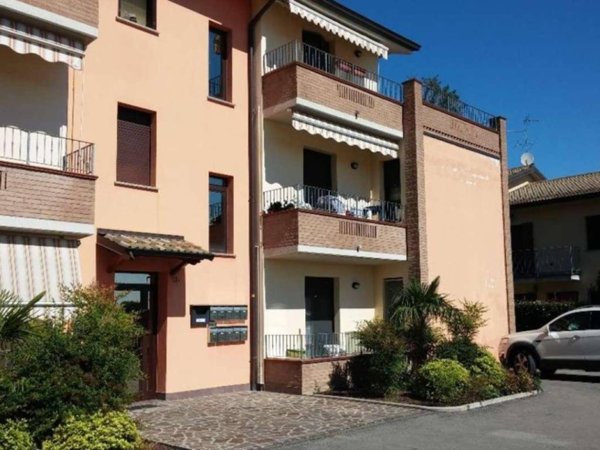 ufficio in vendita a Viadana in zona Cogozzo