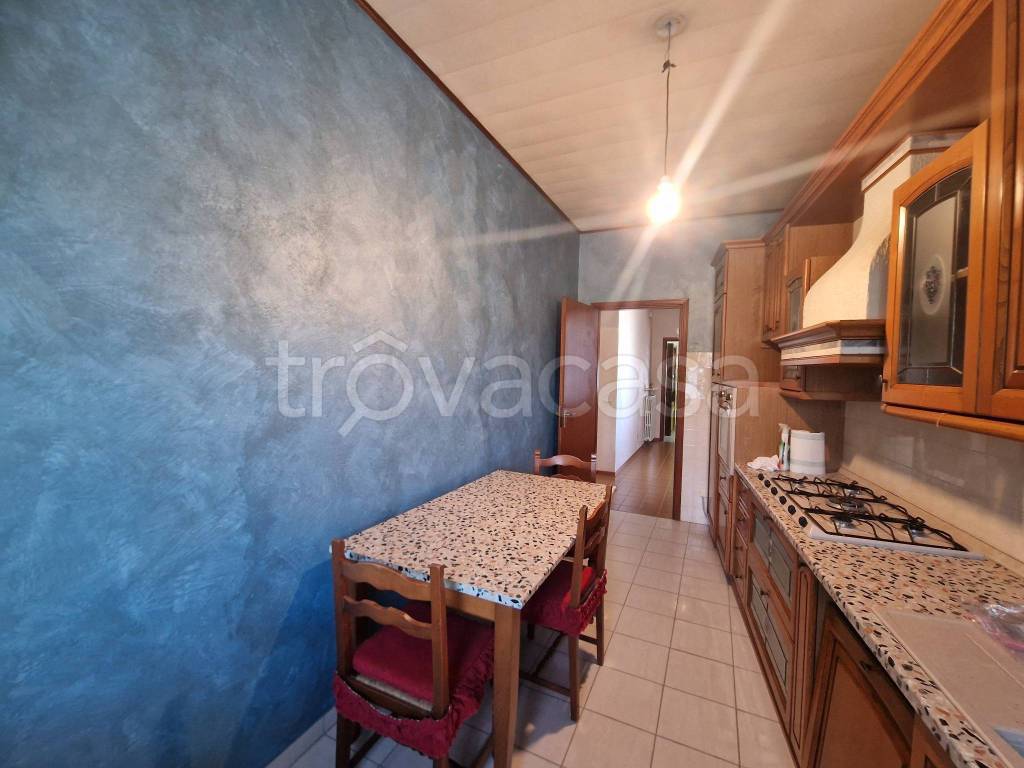 casa indipendente in vendita a Viadana
