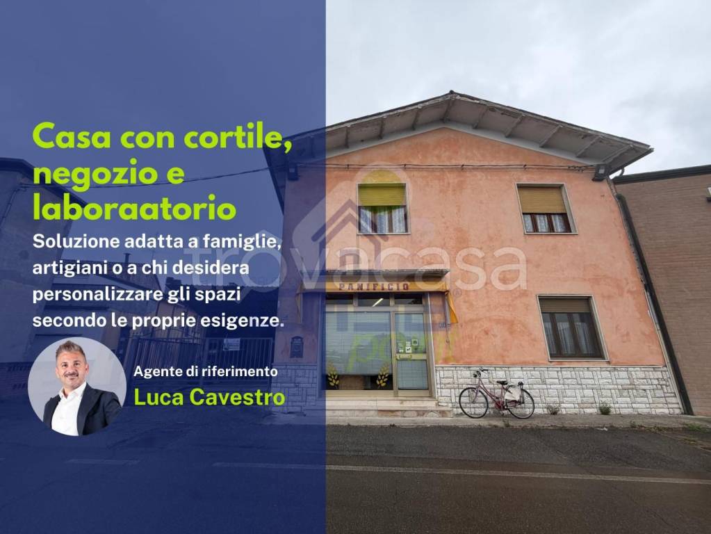 casa indipendente in vendita a Viadana in zona Bellaguarda