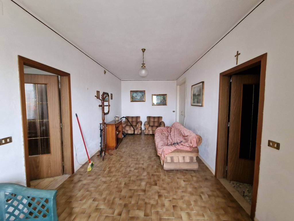 casa indipendente in vendita a Viadana in zona Casaletto