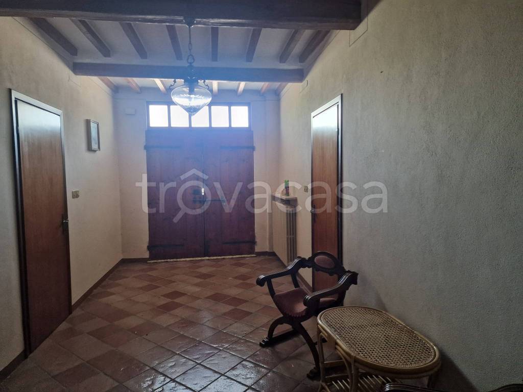 casa indipendente in vendita a Viadana