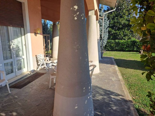 casa indipendente in vendita a Viadana