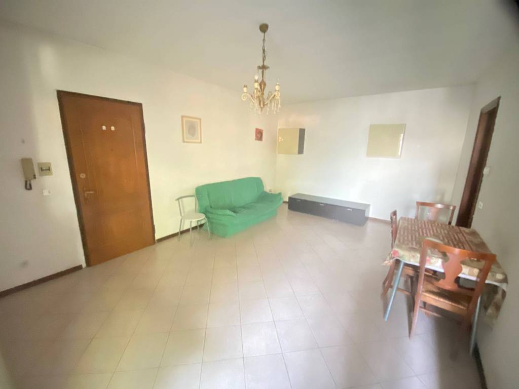 appartamento in vendita a Viadana in zona Cicognara
