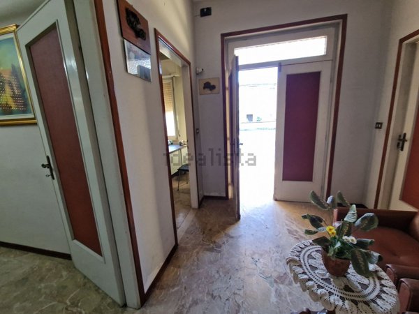 capannone in vendita a Viadana in zona Cogozzo