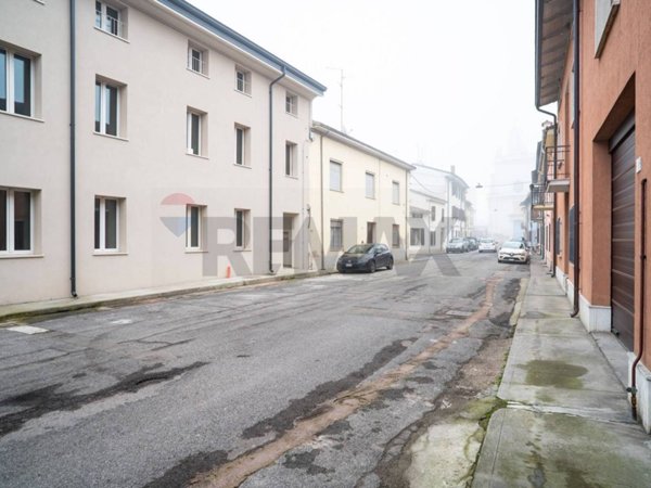 appartamento in vendita a Viadana