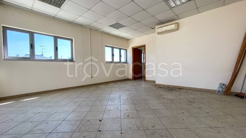 ufficio in vendita a Viadana