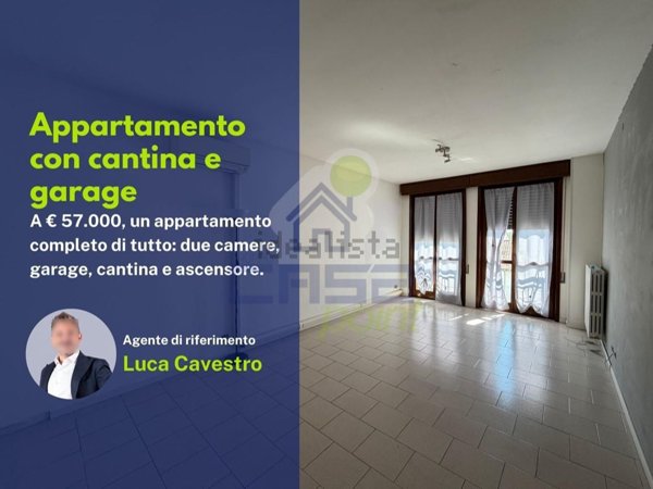 appartamento in vendita a Viadana in zona Cicognara