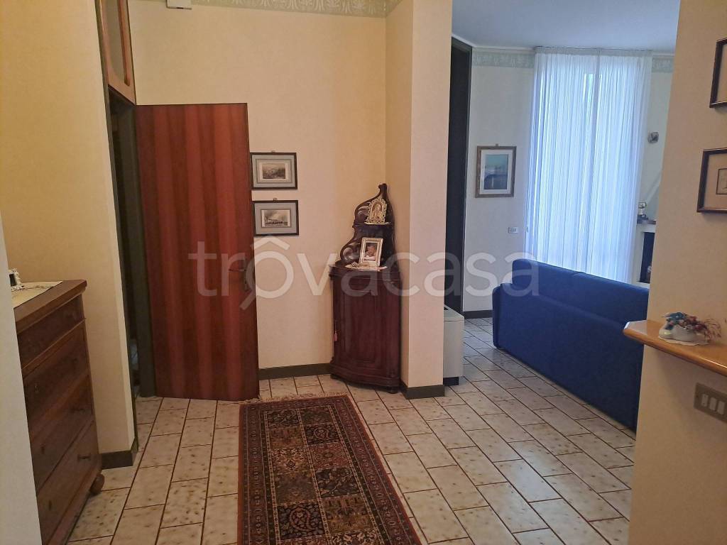 casa indipendente in vendita a Viadana in zona Cicognara