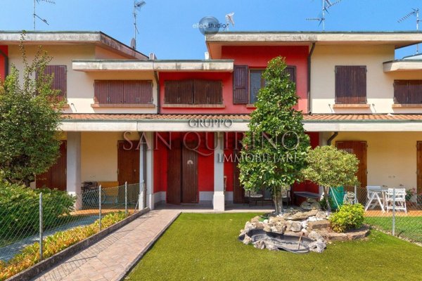 casa indipendente in vendita a Viadana