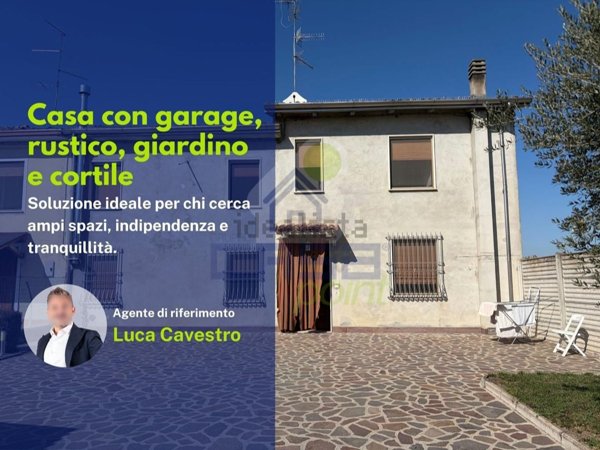 casa indipendente in vendita a Viadana in zona Banzuolo
