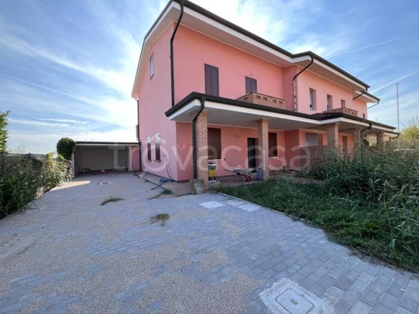 appartamento in vendita a Viadana in zona Casaletto
