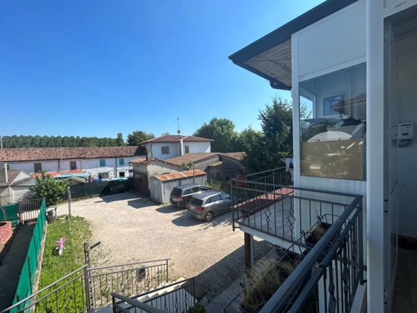 casa indipendente in vendita a Villimpenta