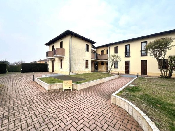 appartamento in vendita a Villimpenta