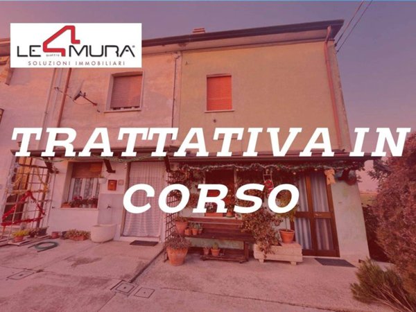 casa indipendente in vendita a Villimpenta